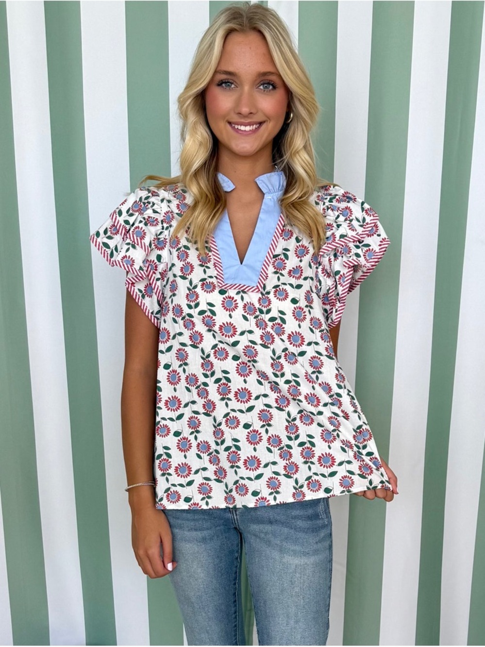 entro White Floral Puff-Sleeve V-Neck Blouse with Blue Trim